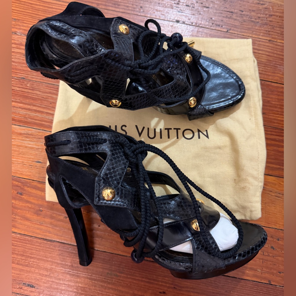 Authentic Louis Vuitton Limited Edition Madonna Kalahari Heels size 38